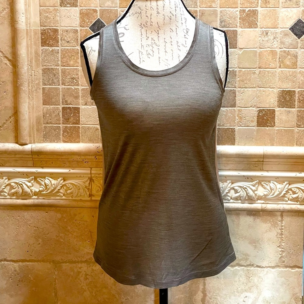 Hi-Line Madewell khaki silk top